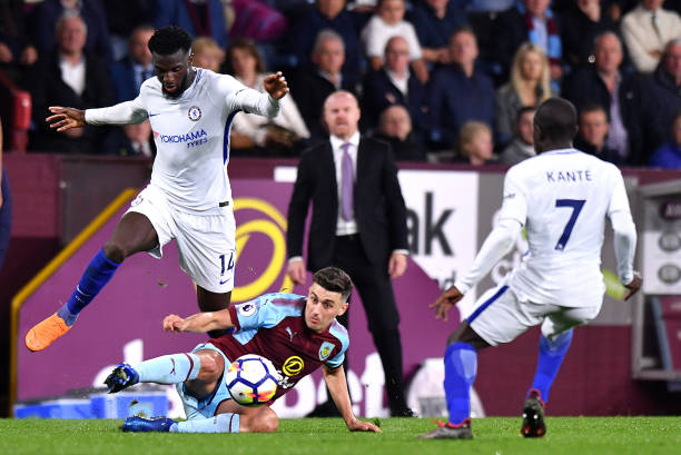 在研究尼科 在研究尼科